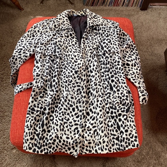VTG 90’s Betsey Johnson Animal Print Leopard Velvet Jacket Trench Coat - Picture 6 of 16